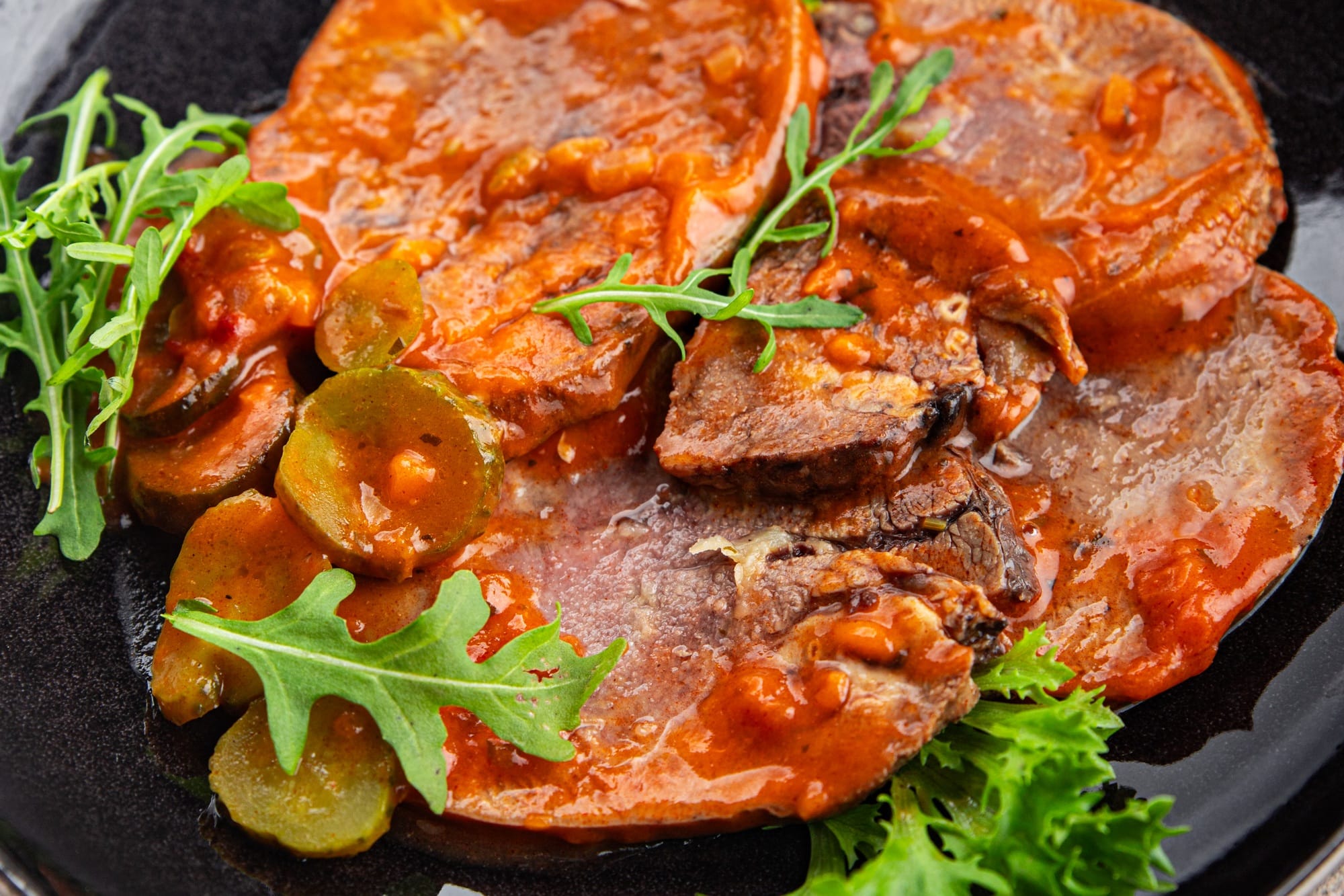 découvrez notre recette traditionnelle de langue de bœuf, savoureuse et facile à préparer, idéale pour un repas authentique et convivial.